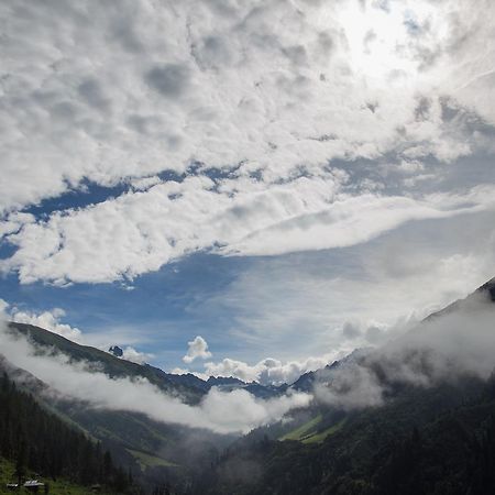 Malana Magic Valley Trek Hotel Zewnętrze zdjęcie